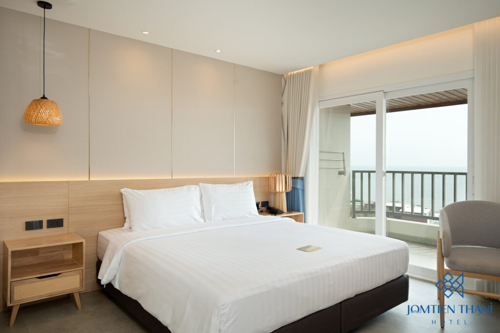 Jomtien Thani Hotel, Chonburi – Official Site : Deluxe Corner