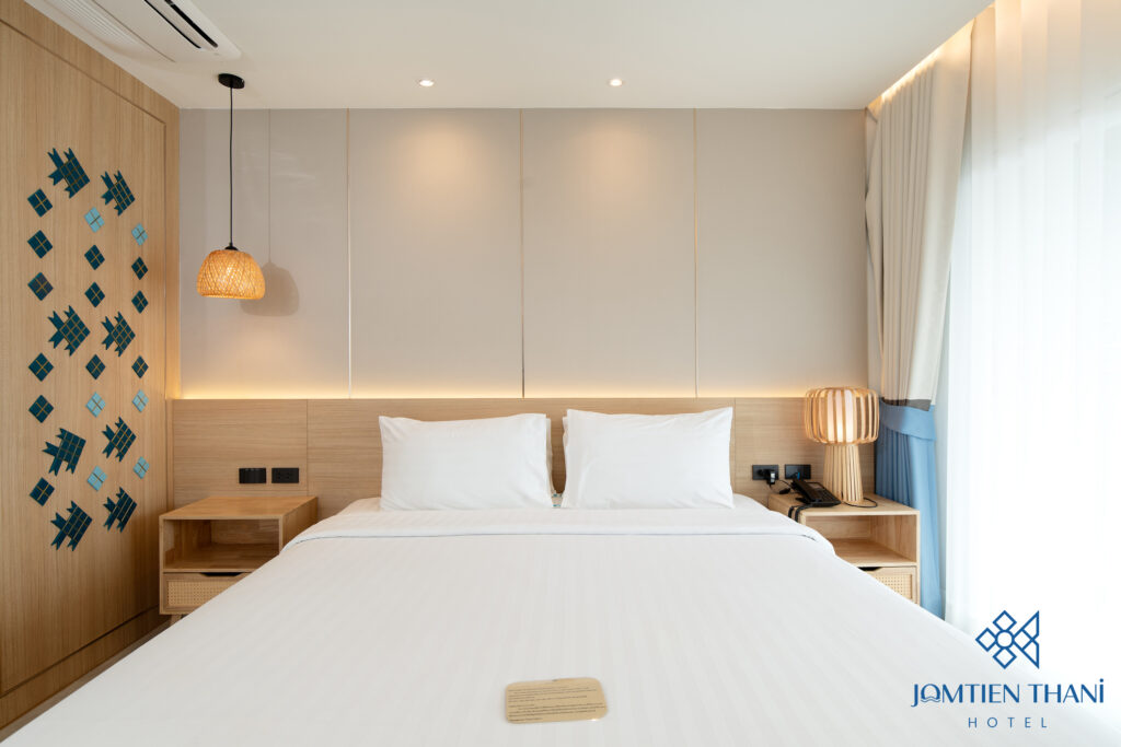 Jomtien Thani Hotel, Chonburi – Official Site : Deluxe Corner