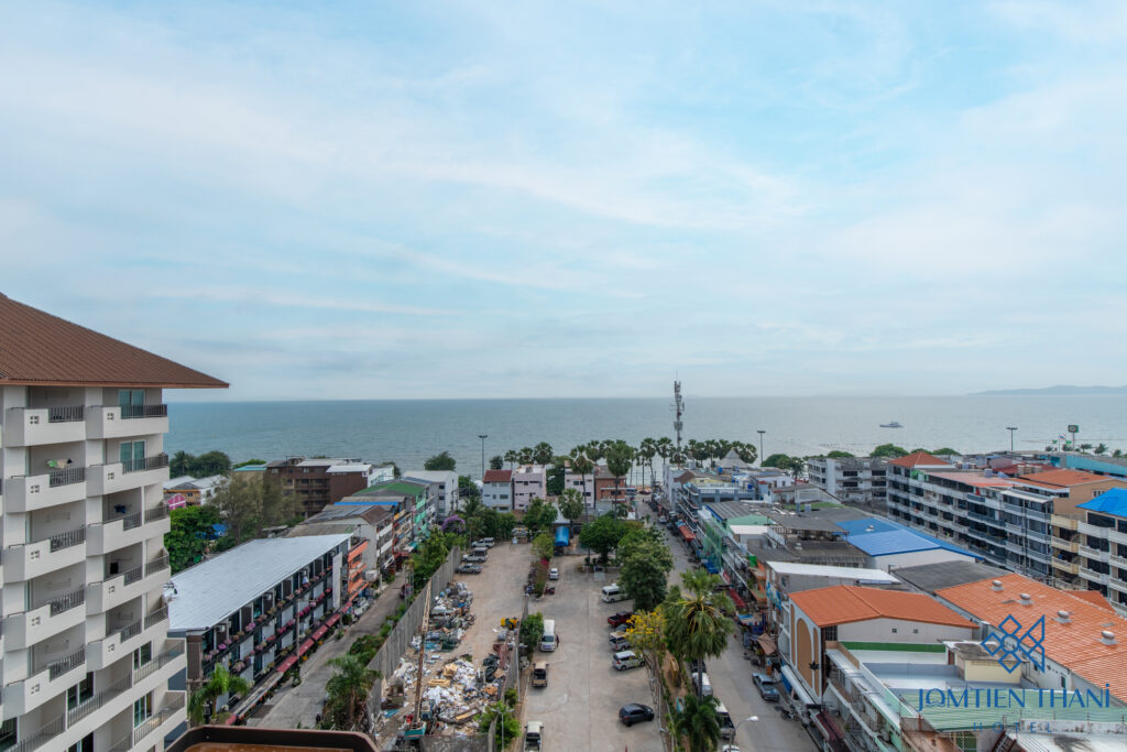 Jomtien Thani Hotel, Chonburi – Official Site : Deluxe Corner