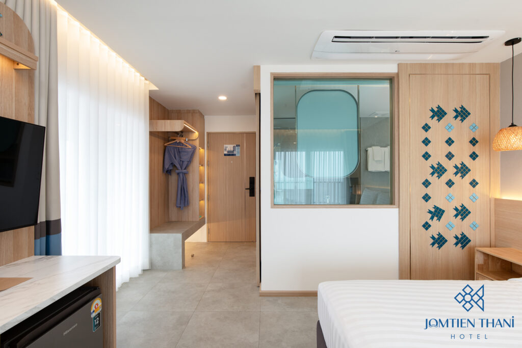 Jomtien Thani Hotel, Chonburi – Official Site : Deluxe Corner